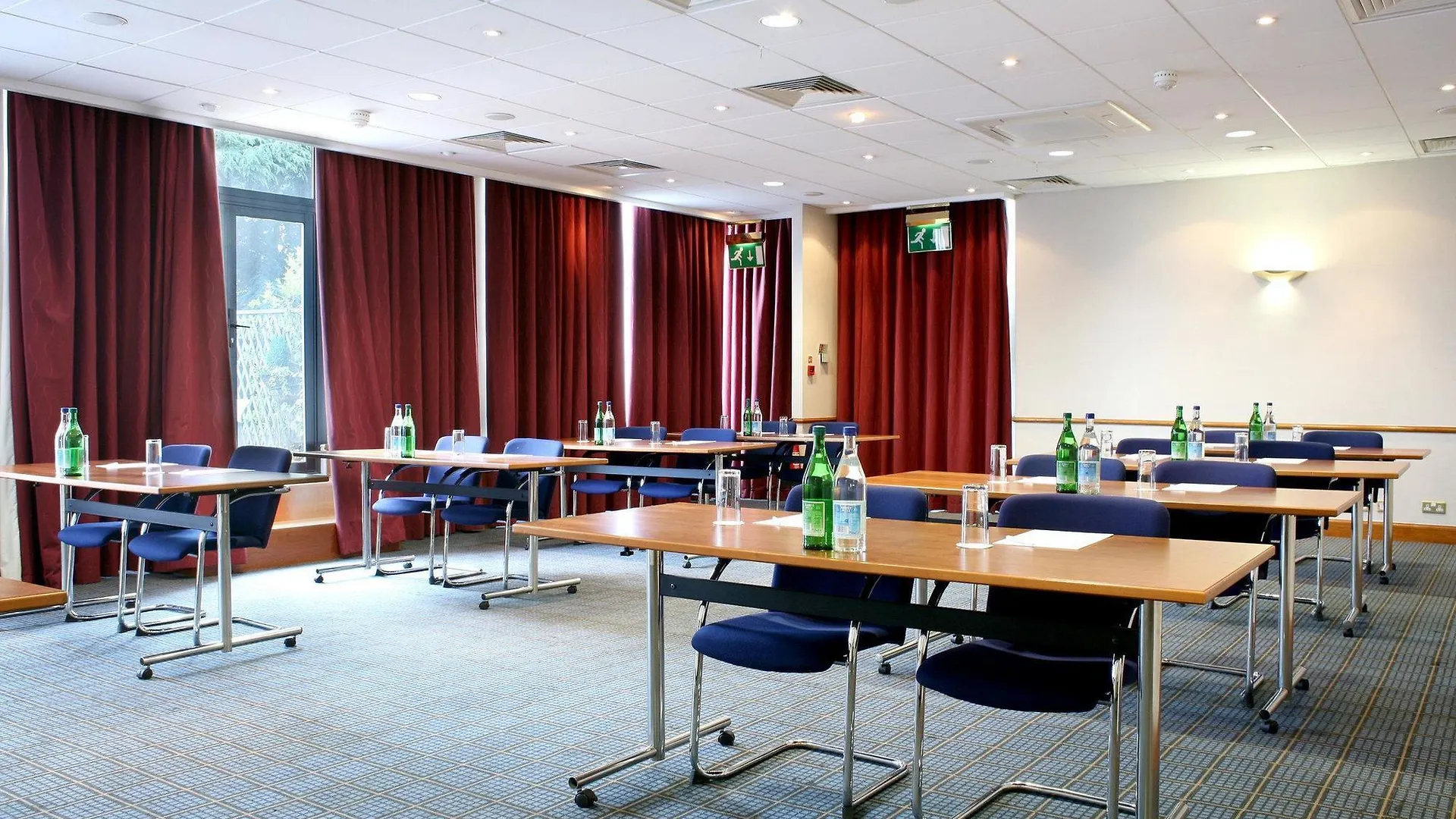 Holiday Inn Express Edinburgh City West By Ihg Otel