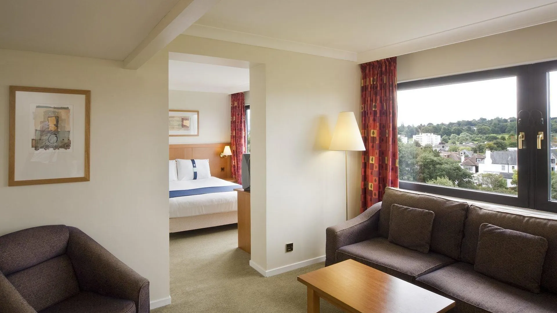 Holiday Inn Express Edinburgh City West By Ihg