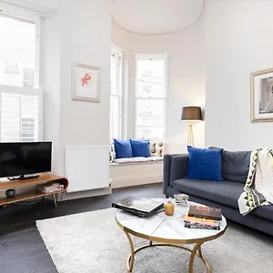  Apartment Joivy Sophisticated Near Castle