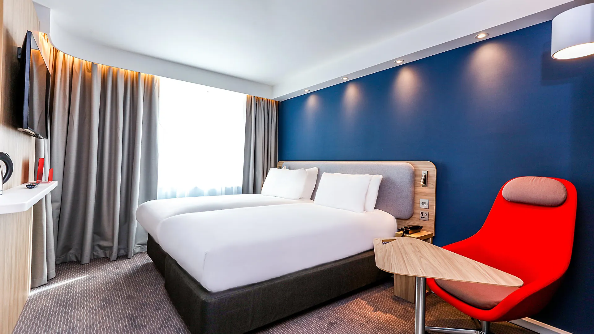 Holiday Inn Express Edinburgh City West By Ihg Ξενοδοχείο