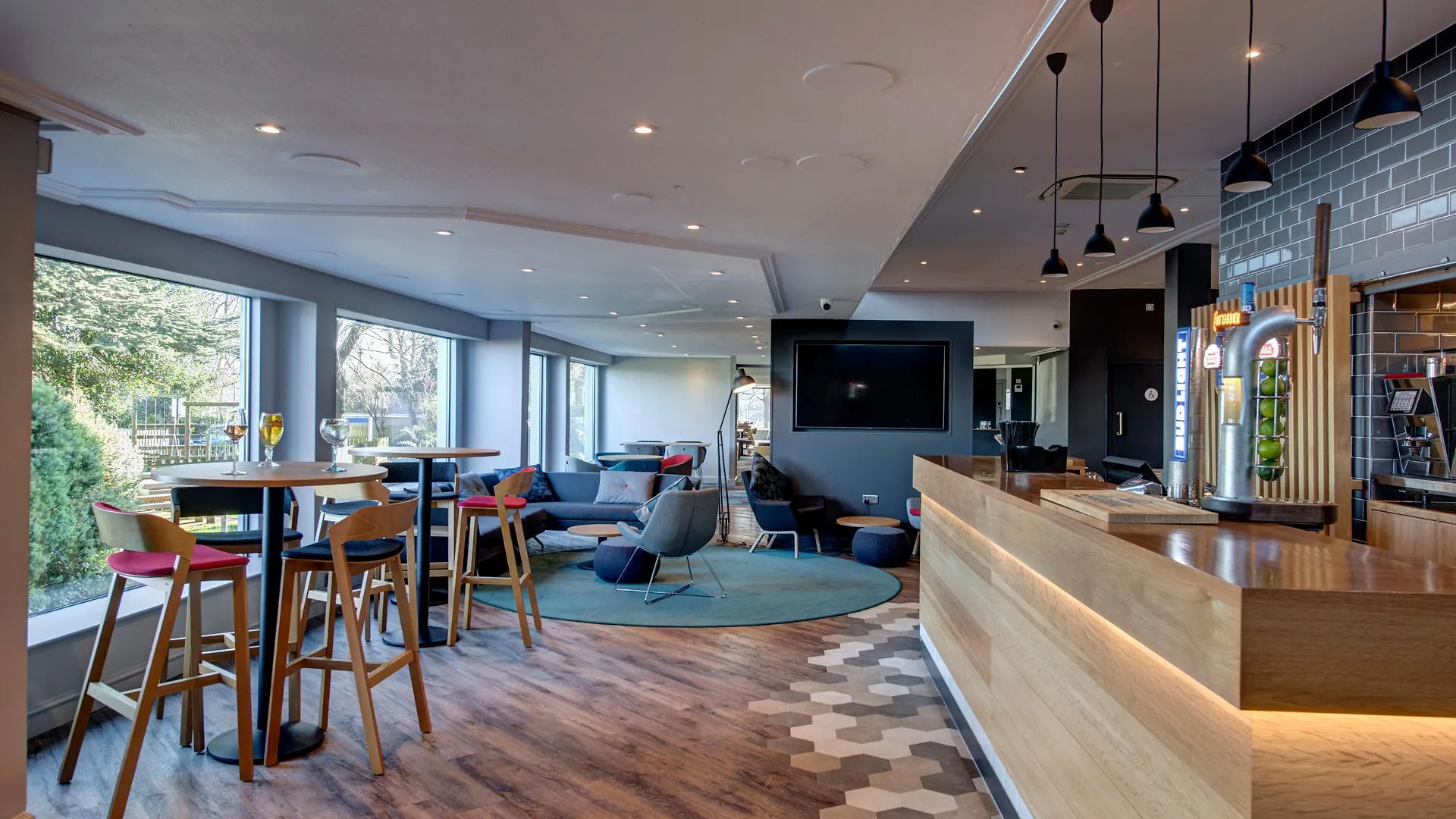 Szálloda Holiday Inn Express Edinburgh City West By Ihg